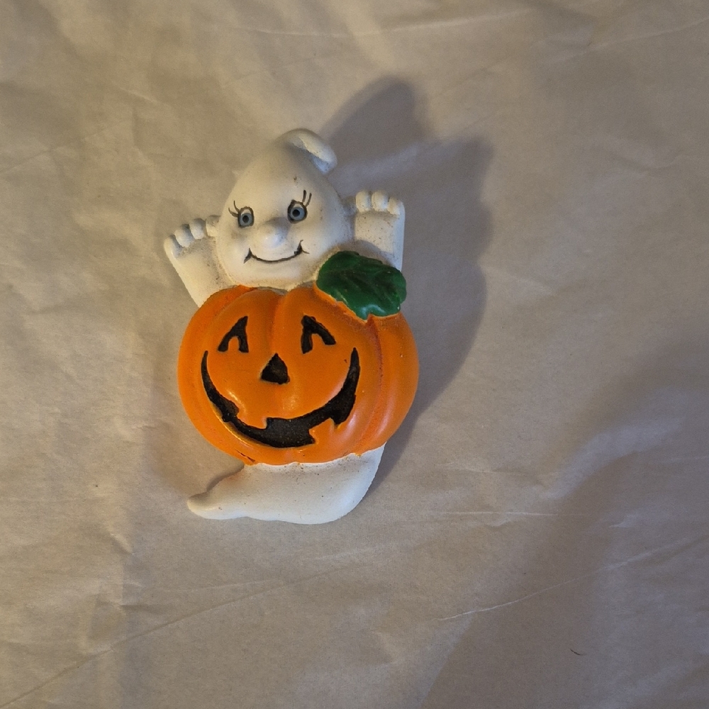 Hallowwen Pin